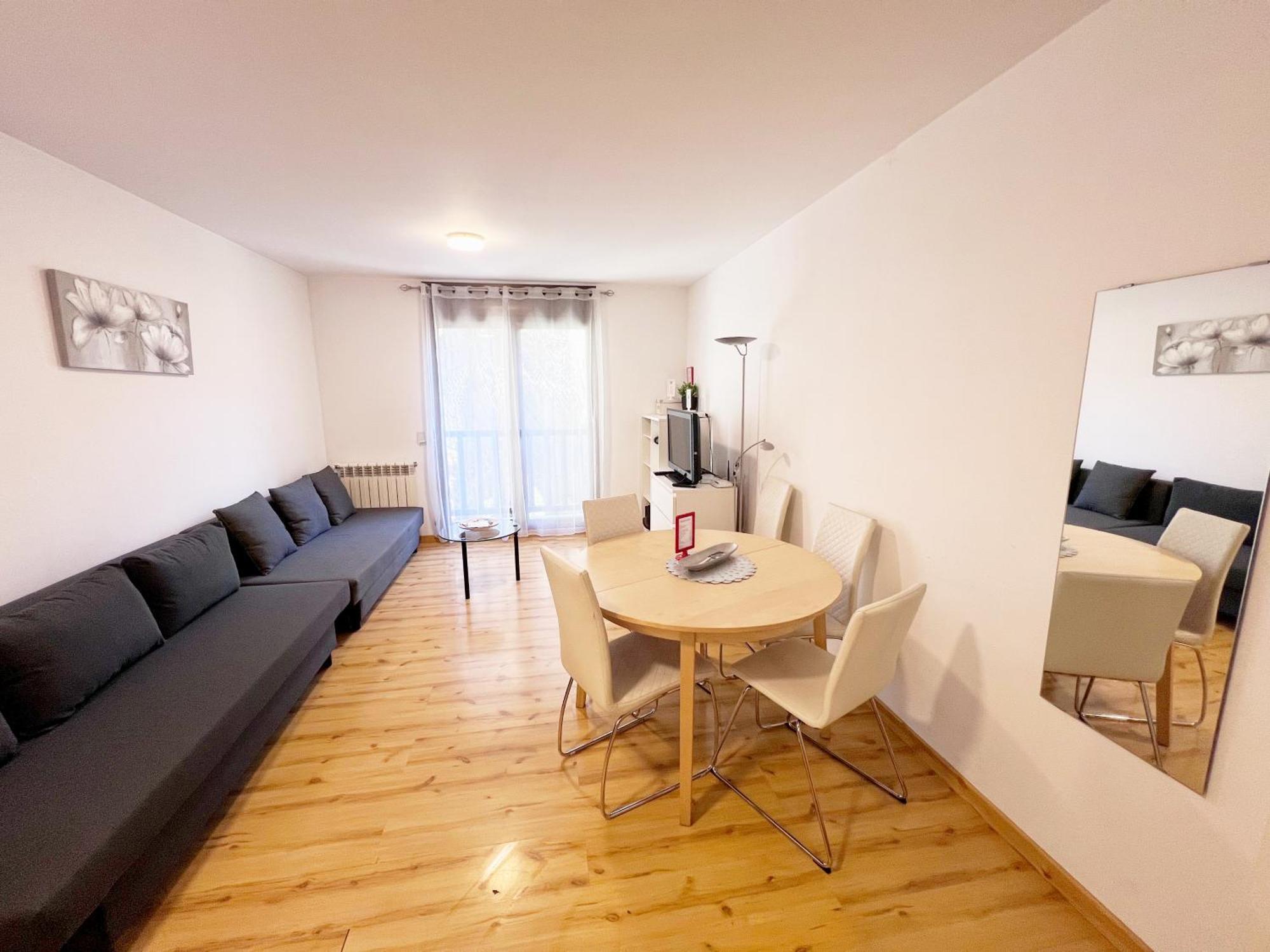 Apartment Smile *